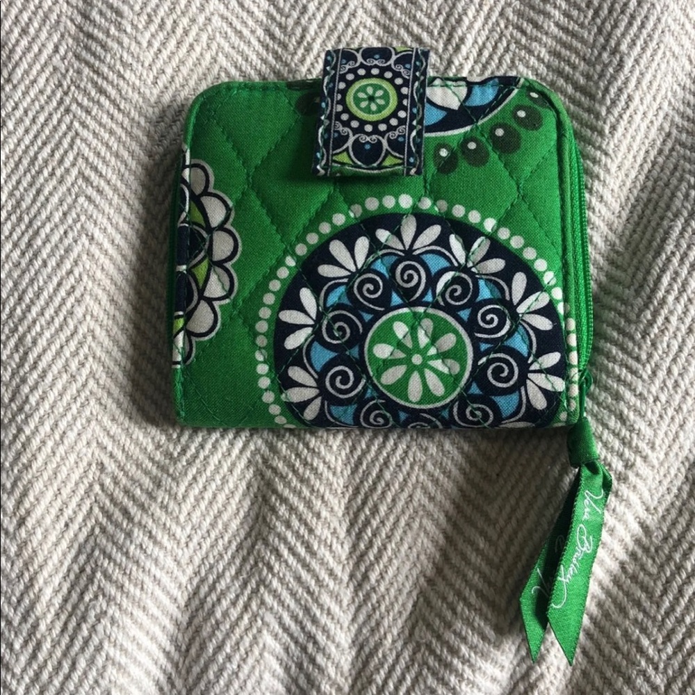 Vera Bradley Kelly green small wallet
